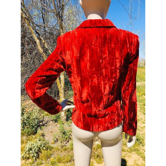 Vintage 90s Cache Gothic Red Crushed Velvet High Shoulder Zip-Up Jacket Size 4 - Picture 5 of 7